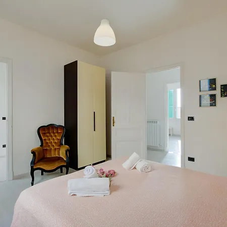 Апартаменты Serendipity Spiaggia E Porto Sole With Balcony And Parking - Happy Rentals *