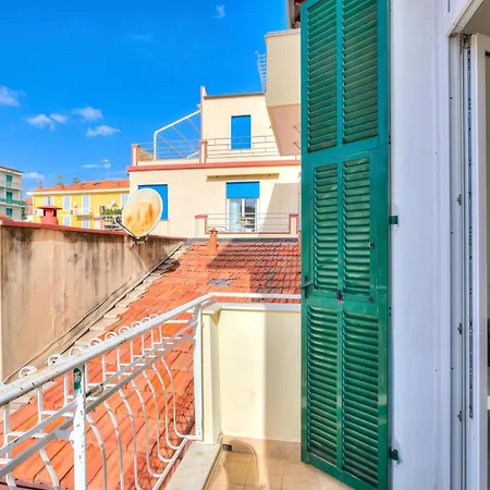 Апартаменты Serendipity Spiaggia E Porto Sole With Balcony And Parking - Happy Rentals *
