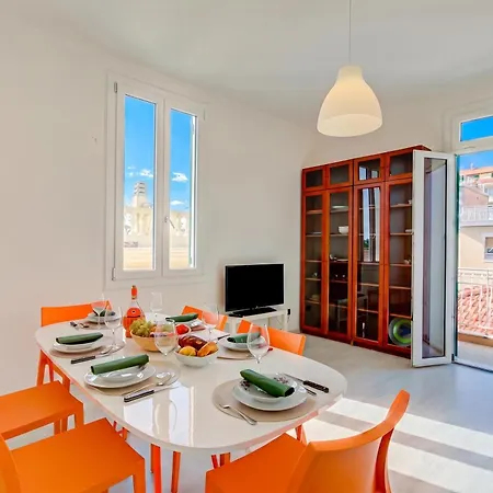 Апартаменты Serendipity Spiaggia E Porto Sole With Balcony And Parking - Happy Rentals Санремо